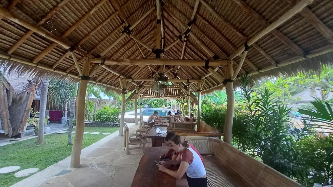Palm Green Hotel Kuta  Eksteriør billede