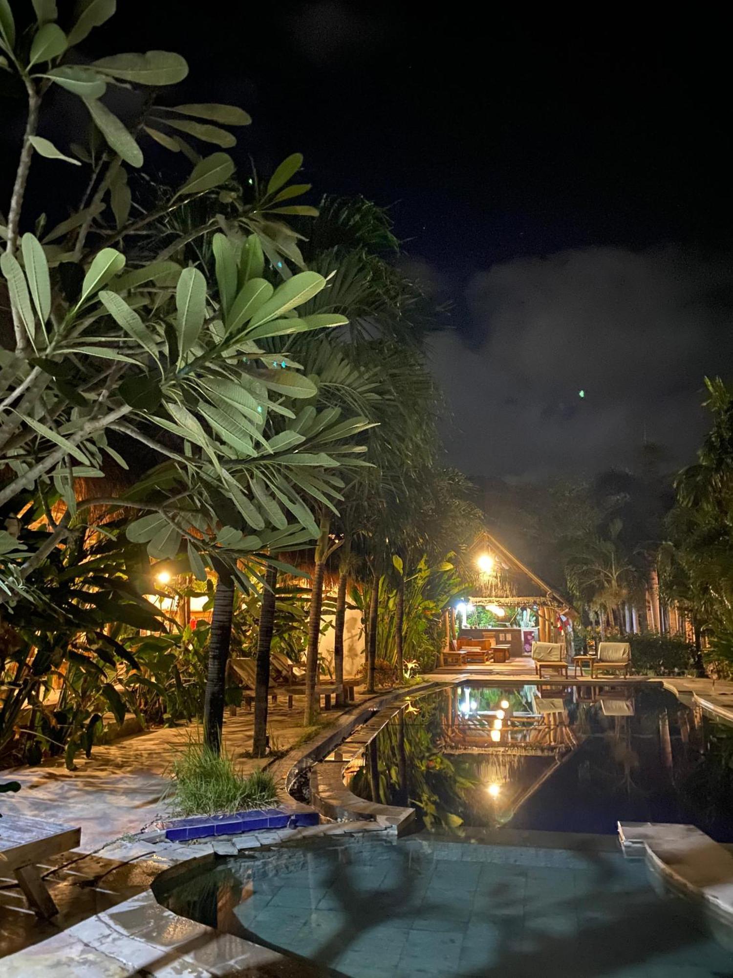 Palm Green Hotel Kuta  Eksteriør billede